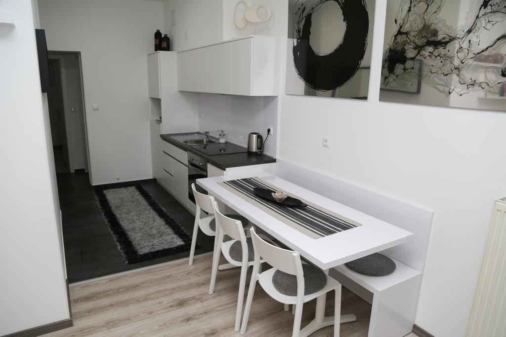 Apartments Bogdan Свети-Мартин-на-Мору Экстерьер фото