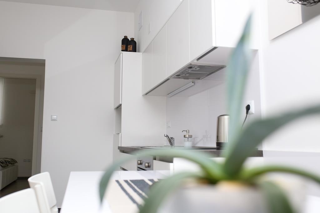 Apartments Bogdan Свети-Мартин-на-Мору Экстерьер фото
