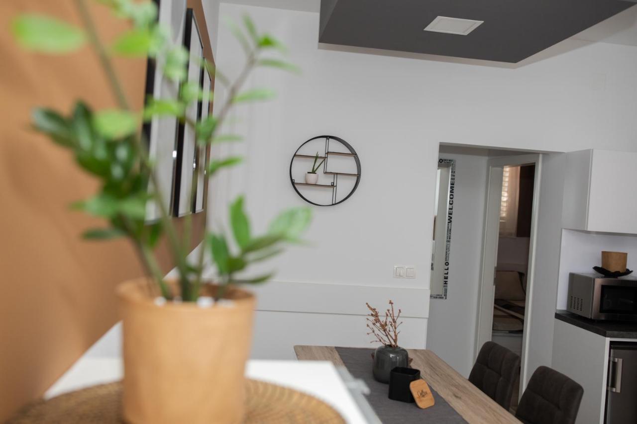 Apartments Bogdan Свети-Мартин-на-Мору Экстерьер фото