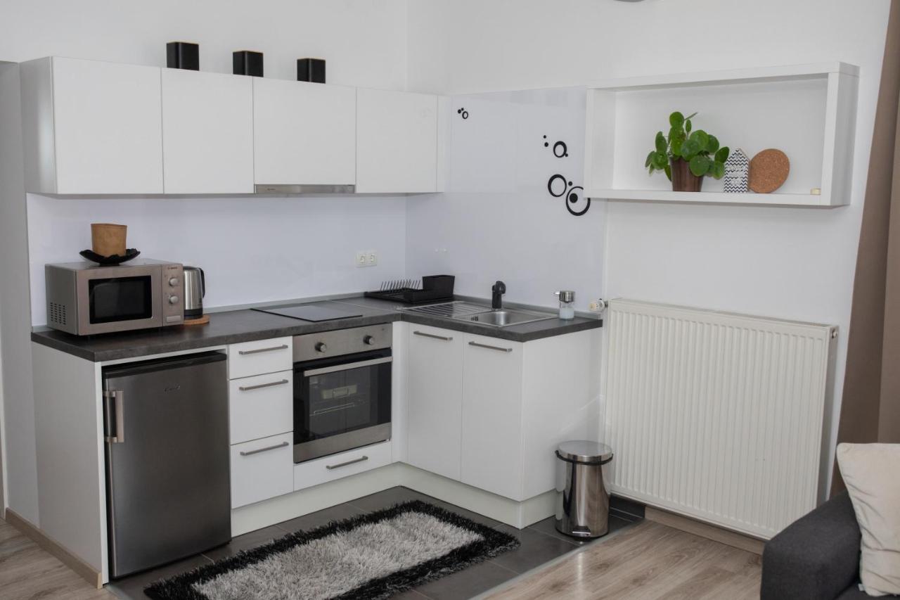 Apartments Bogdan Свети-Мартин-на-Мору Экстерьер фото