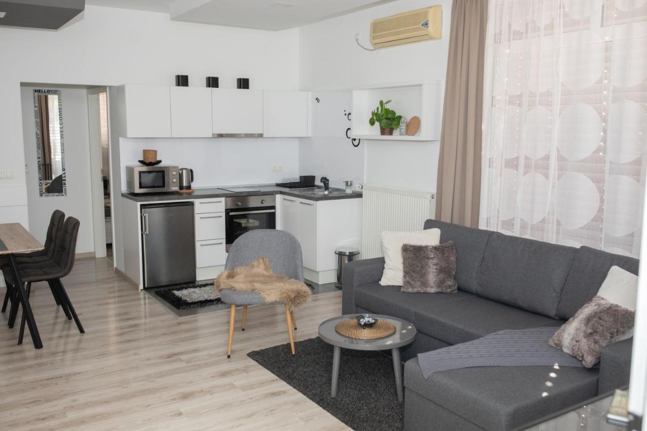 Apartments Bogdan Свети-Мартин-на-Мору Экстерьер фото